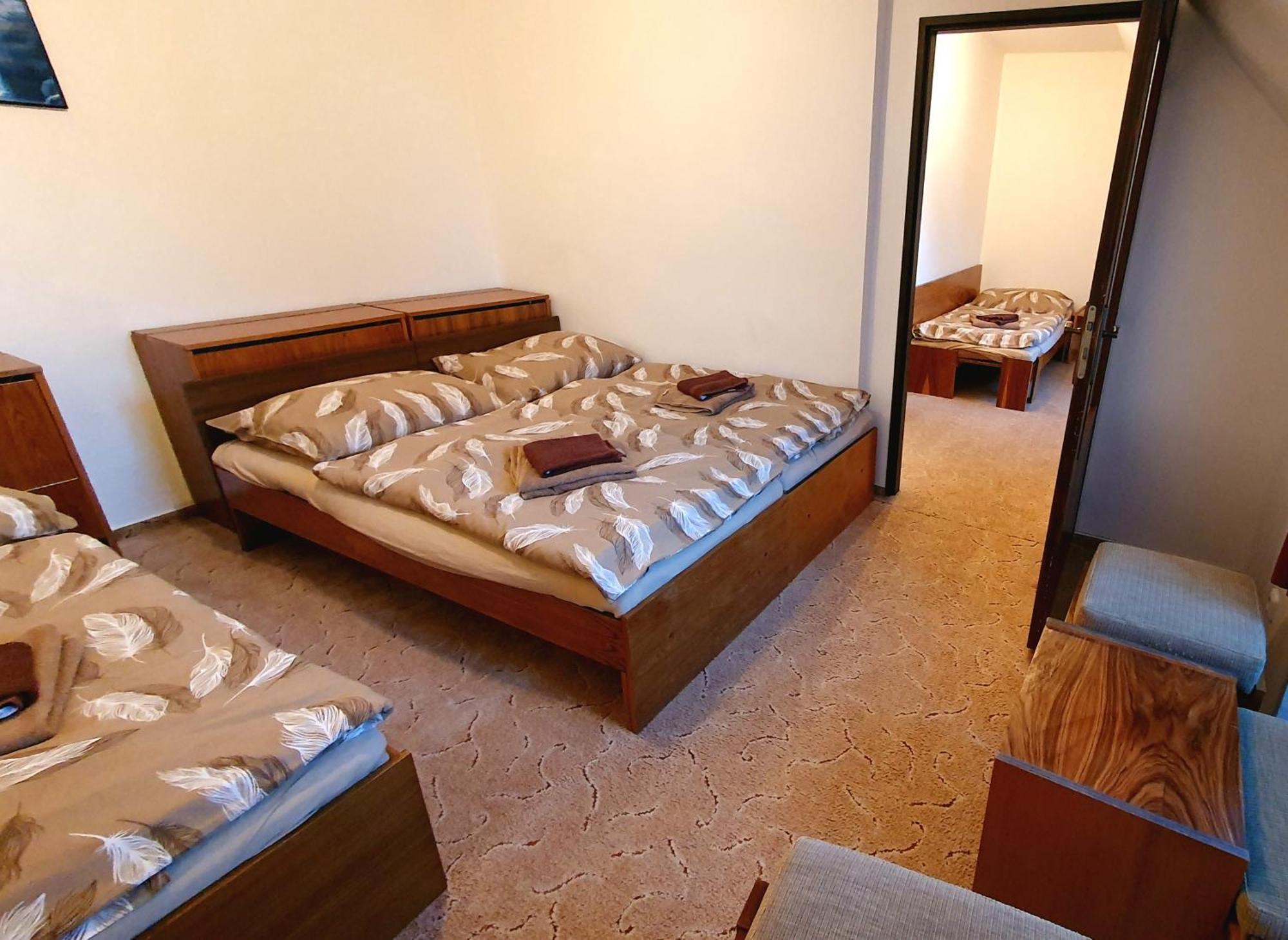 Holensky Dvur Hotel Ratibor  Стая снимка