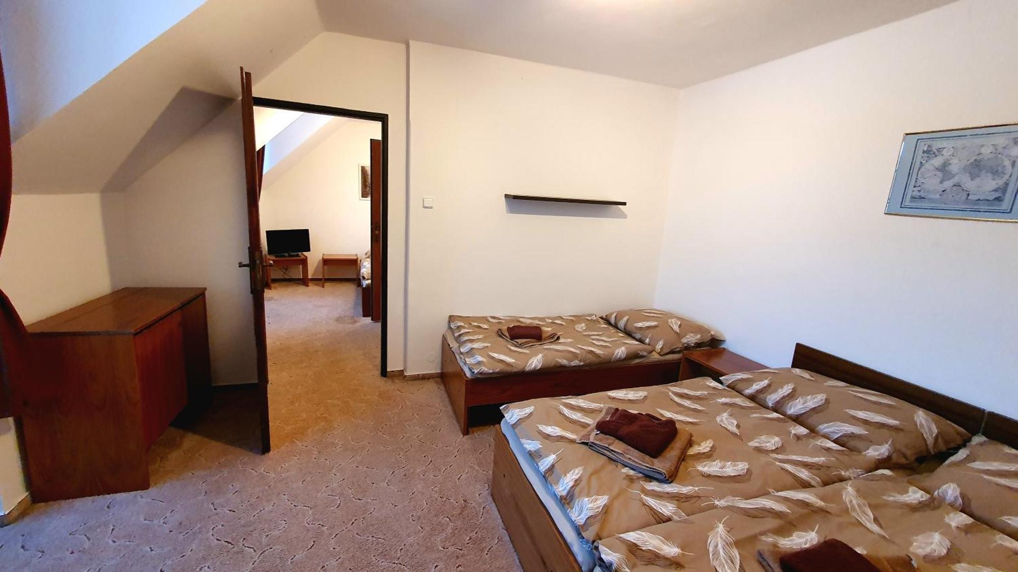 Holensky Dvur Hotel Ratibor  Стая снимка