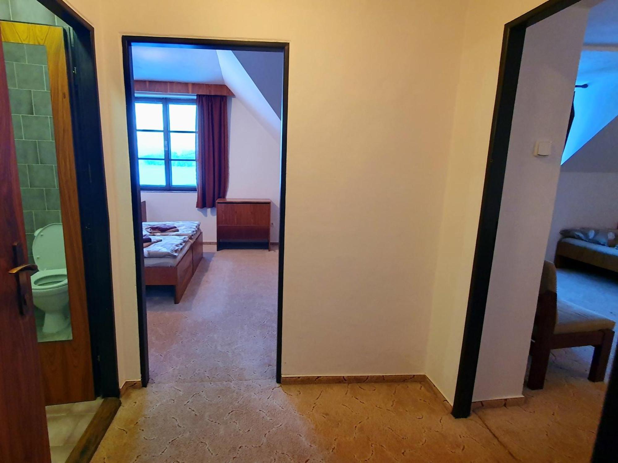 Holensky Dvur Hotel Ratibor  Стая снимка